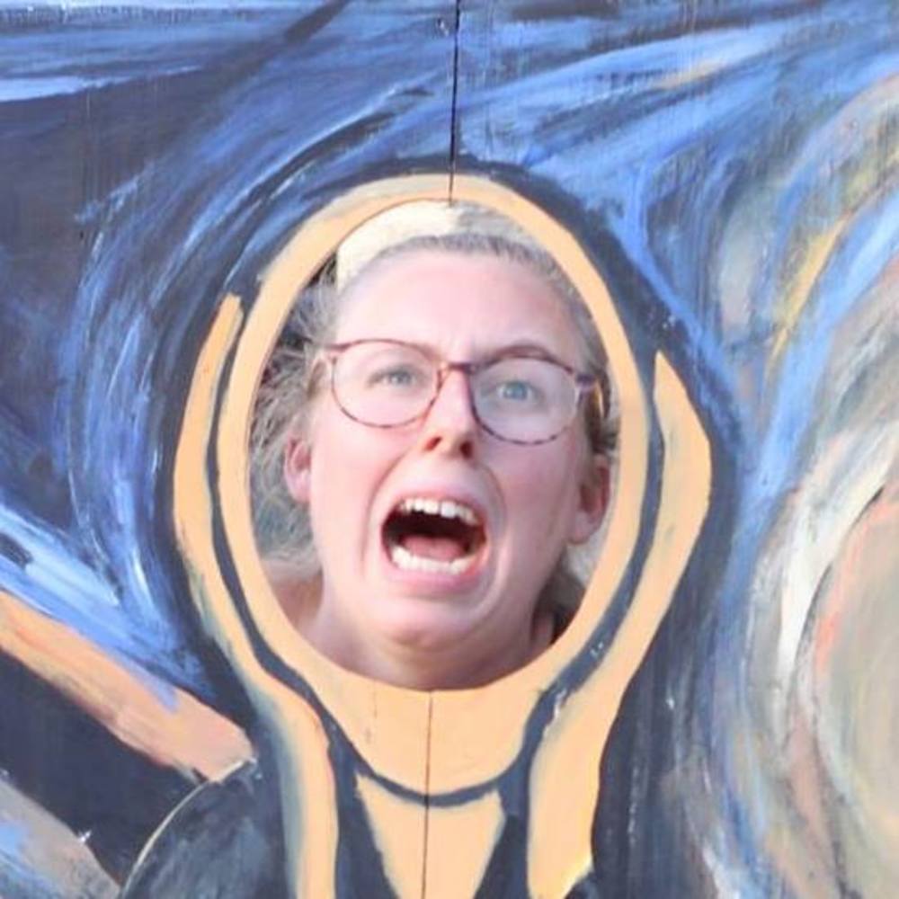 Meet your Posher, Sarah
